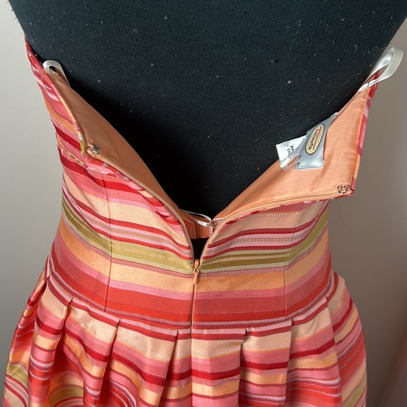 Talbots Stripes Fit Flare Strapless Tube Dress Size 6 - Picture 5 of 7